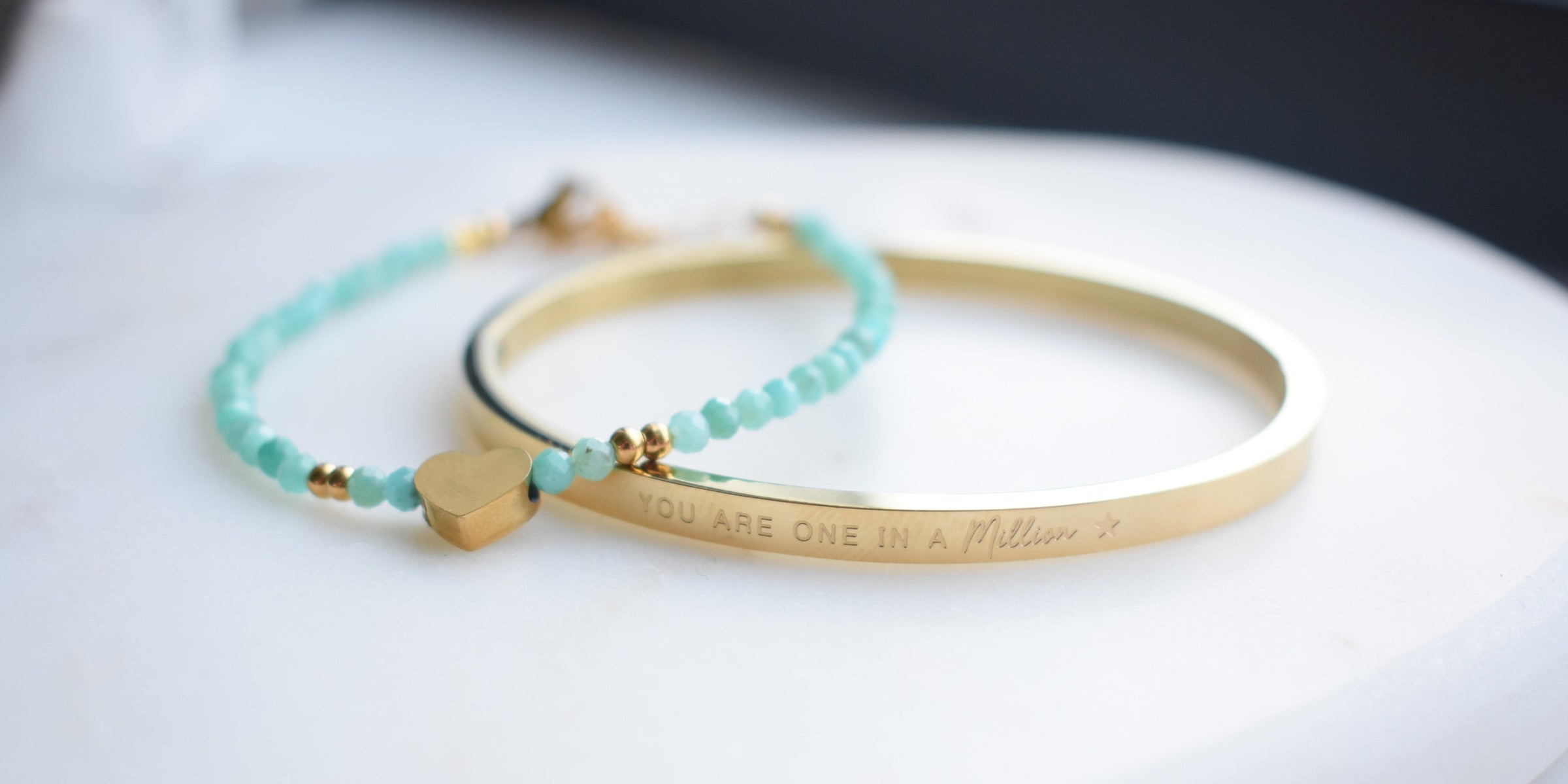 Armbanden met edelstenen
