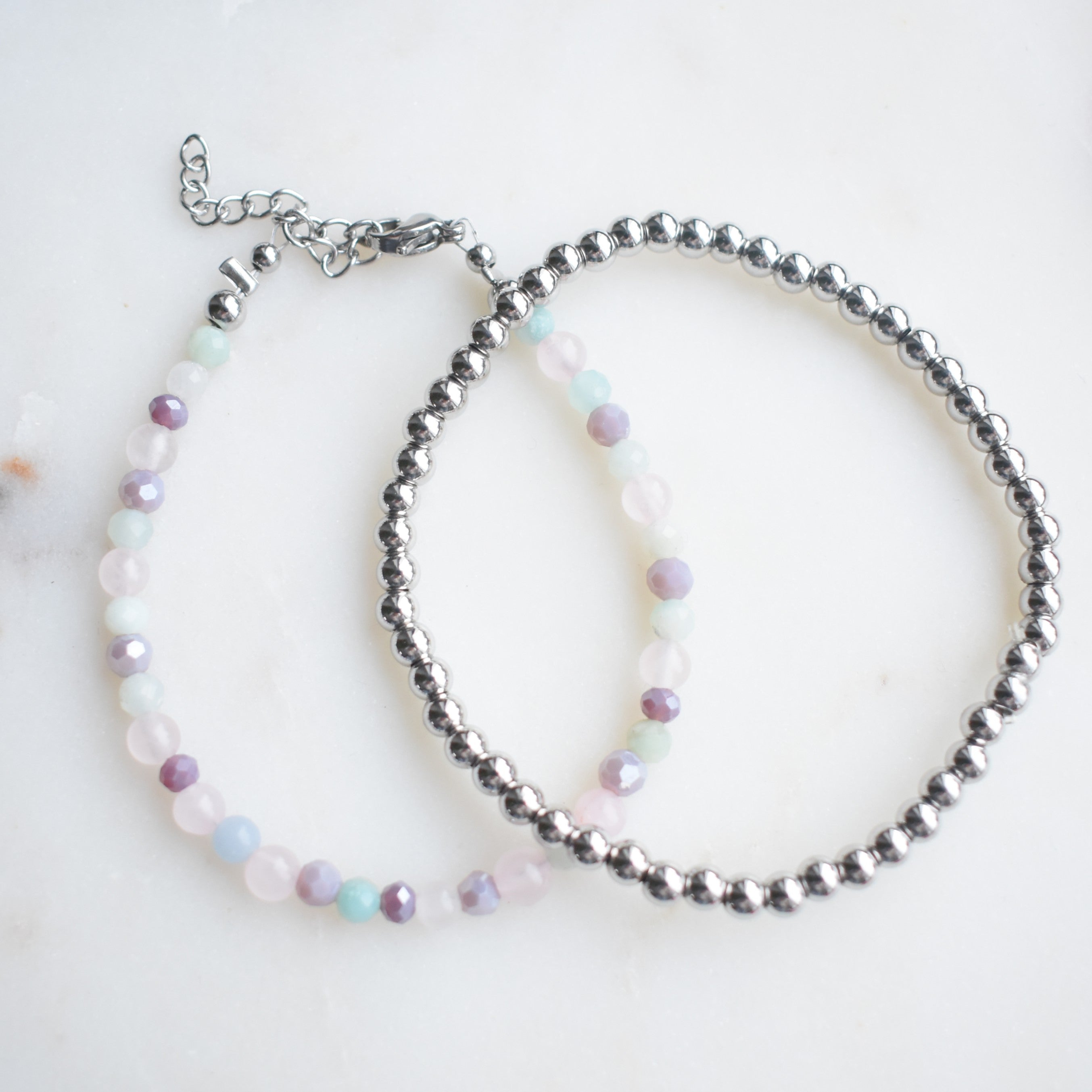 Zilveren dames armbanden met edelstenen