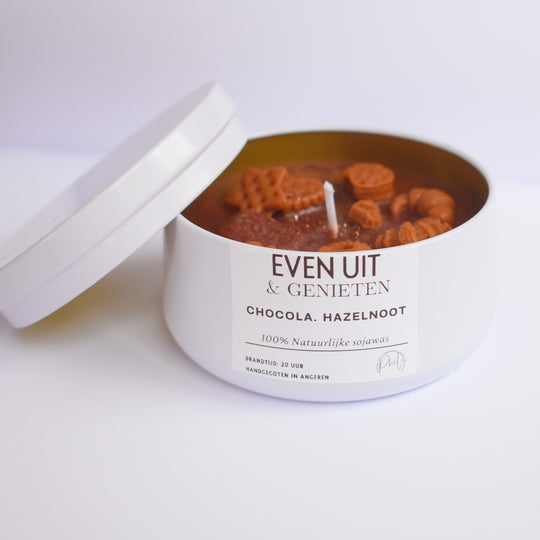 geurkaars chocola hazelnoot