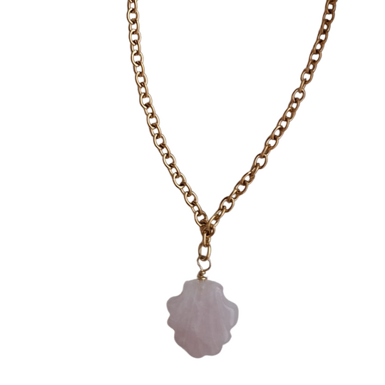 Ketting rozenkwarts schelp goud